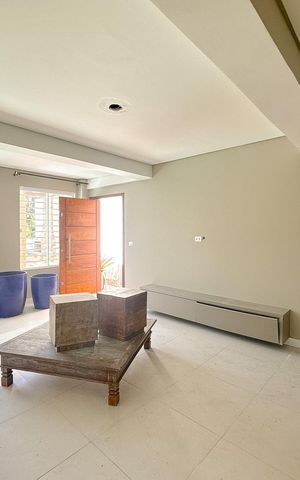 Casa para alugar com 300m², 2 quartos e 4 vagasSala