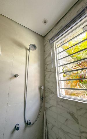 Casa para alugar com 300m², 2 quartos e 4 vagasBanheiro da Suíte