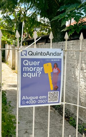 Casa para alugar com 300m², 2 quartos e 4 vagasPlaquinha
