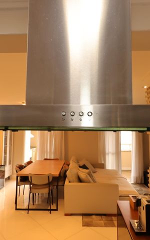 Apartamento à venda com 80m², 2 quartos e 2 vagasCozinha - Coifa