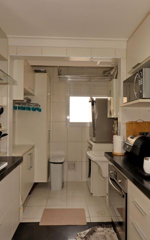 Apartamento à venda com 80m², 2 quartos e 2 vagasCozinha