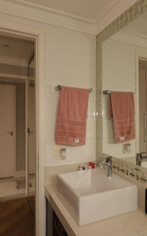 Apartamento à venda com 80m², 2 quartos e 2 vagasBanheiro da Suíte