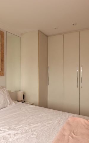 Apartamento à venda com 80m², 2 quartos e 2 vagasSuíte