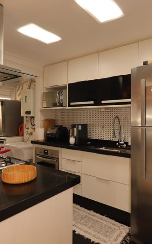 Apartamento à venda com 80m², 2 quartos e 2 vagasCozinha