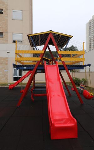 Apartamento à venda com 80m², 2 quartos e 2 vagasÁrea Comum - Playground