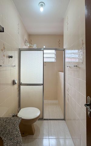 Casa à venda com 160m², 3 quartos e 5 vagasBanheiro Social 2