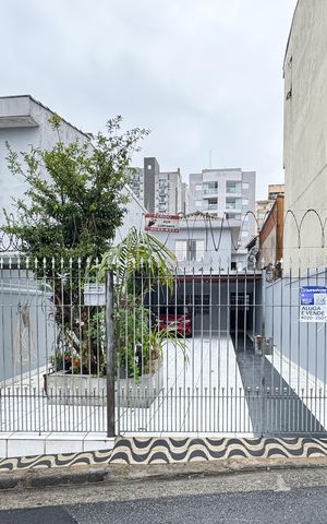 Casa à venda com 160m², 3 quartos e 5 vagasFachada 