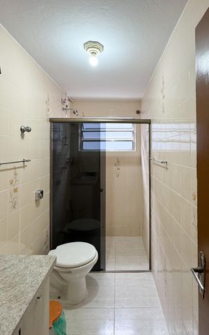 Casa à venda com 160m², 3 quartos e 5 vagasBanheiro Social 1