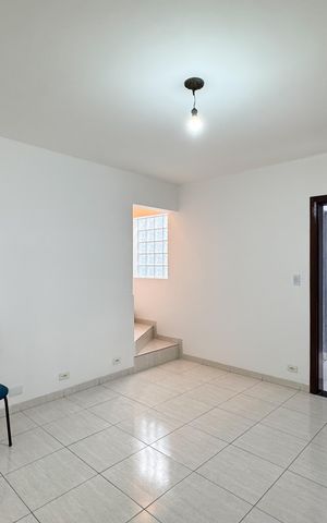 Casa à venda com 160m², 3 quartos e 5 vagasSala