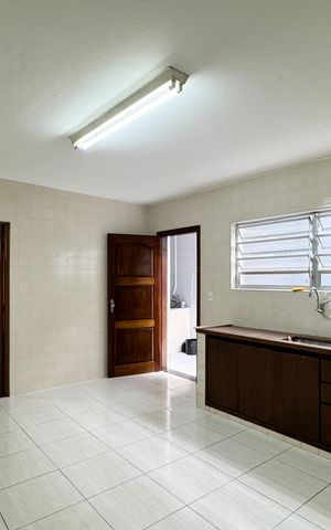 Casa à venda com 160m², 3 quartos e 5 vagasCozinha 