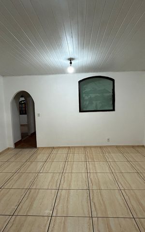 Casa para alugar com 170m², 3 quartos e 2 vagasSala