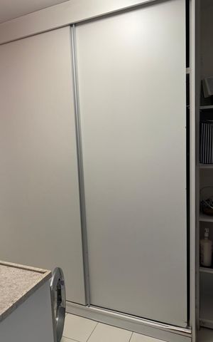 Apartamento à venda com 127m², 3 quartos e 2 vagas Apartamento à venda com 127m², 3 quartos e 2 vagasCozinha