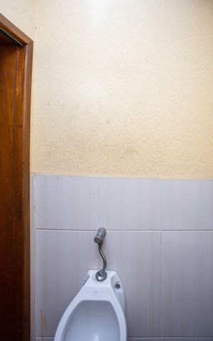 Casa à venda com 320m², 4 quartos e 2 vagasLavabo