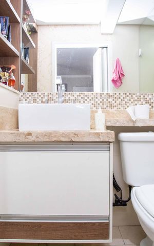 Casa à venda com 320m², 4 quartos e 2 vagasBanheiro da Suíte