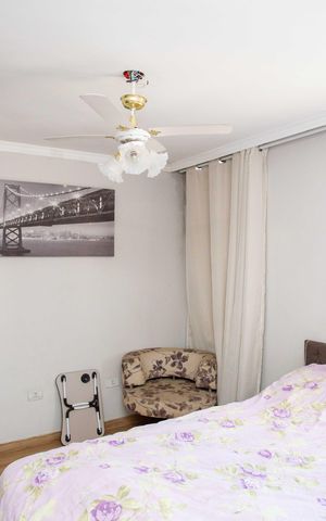 Casa à venda com 320m², 4 quartos e 2 vagasQuarto Suíte