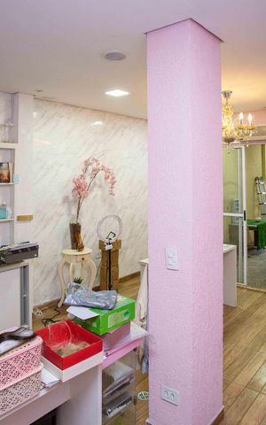 Casa à venda com 320m², 4 quartos e 2 vagasSalao