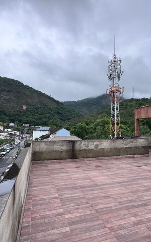 Casa à venda com 200m², 3 quartos e 1 vaga Casa à venda com 200m², 3 quartos e 1 vagaTerraço