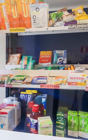 Apartamento para alugar com 32m², 2 quartos e sem vagaMini Farmácia 24h