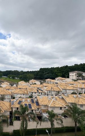 Apartamento à venda com 57m², 2 quartos e 1 vaga Apartamento à venda com 57m², 2 quartos e 1 vagaVista - Suíte