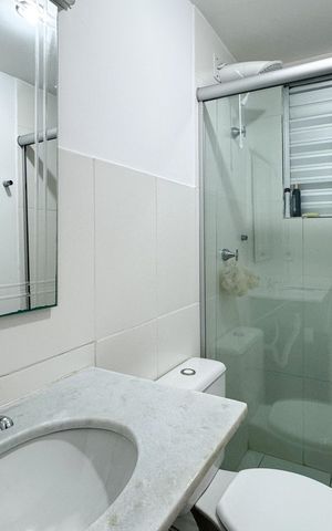 Apartamento à venda com 57m², 2 quartos e 1 vaga Apartamento à venda com 57m², 2 quartos e 1 vagaBanheiro Social