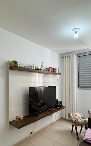 Apartamento à venda com 57m², 2 quartos e 1 vaga Apartamento à venda com 57m², 2 quartos e 1 vagaSala de TV