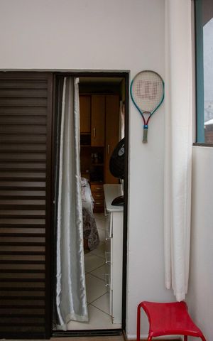 Casa à venda com 178m², 3 quartos e 3 vagasHall