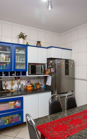 Casa à venda com 178m², 3 quartos e 3 vagasCozinha