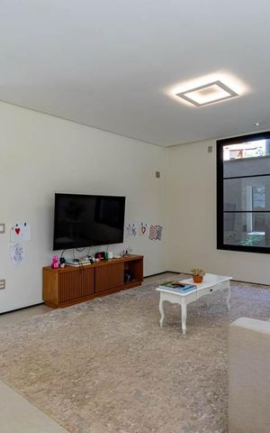 Casa de condomínio à venda com 576m², 6 quartos e 6 vagas