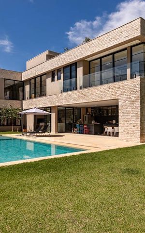Casa de condomínio à venda com 576m², 6 quartos e 6 vagas