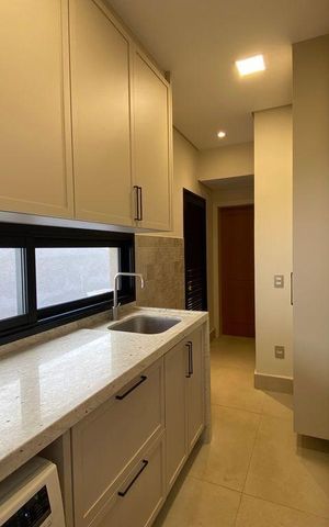 Casa de condomínio à venda com 576m², 6 quartos e 6 vagas