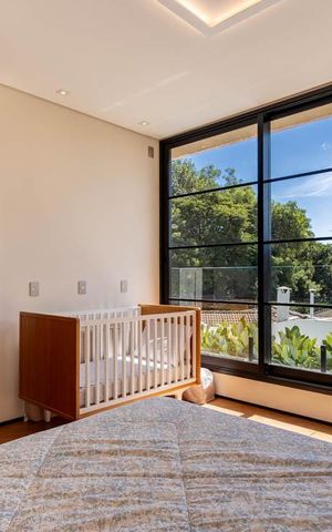 Casa de condomínio à venda com 576m², 6 quartos e 6 vagas