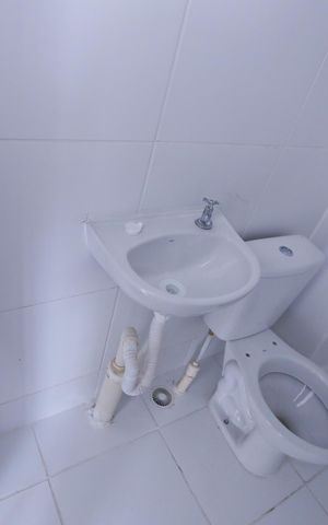 Apartamento à venda com 32m², 2 quartos e sem vaga Apartamento à venda com 32m², 2 quartos e sem vagaBanheiro Social