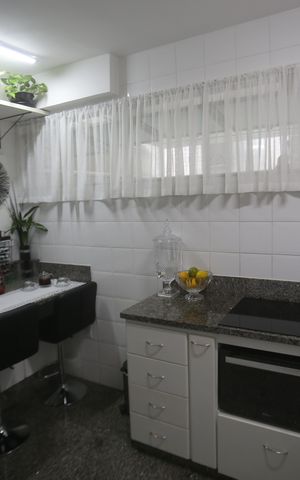 Studio à venda com 320m², 1 quarto e 2 vagasCozinha
