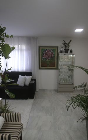 Studio à venda com 320m², 1 quarto e 2 vagasSala