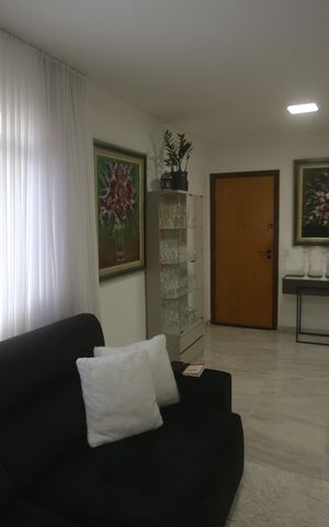 Studio à venda com 320m², 1 quarto e 2 vagasSala