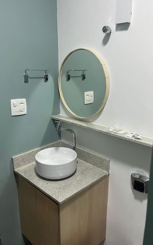 Apartamento à venda com 36m², 1 quarto e sem vaga Apartamento à venda com 36m², 1 quarto e sem vagaBanheiro