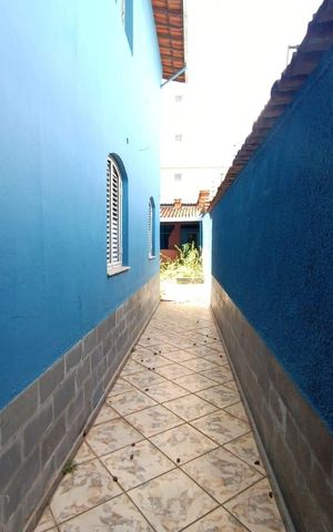 Casa à venda com 378m², 4 quartos e 2 vagas