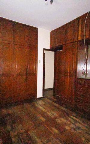 Casa à venda com 378m², 4 quartos e 2 vagas