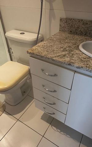Apartamento à venda com 180m², 3 quartos e 2 vagas Apartamento à venda com 180m², 3 quartos e 2 vagasBanheiro quarto 1