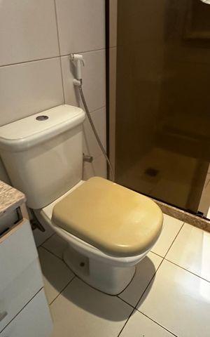 Apartamento à venda com 180m², 3 quartos e 2 vagas Apartamento à venda com 180m², 3 quartos e 2 vagasBanheiro quarto 3