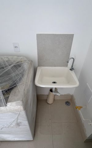 Apartamento para alugar com 36m², 2 quartos e sem vaga Apartamento para alugar com 36m², 2 quartos e sem vagaCozinha e Área de Serviço