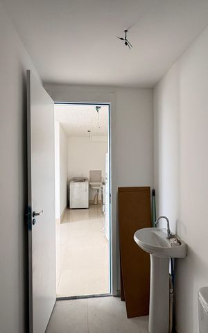 Apartamento para alugar com 36m², 2 quartos e sem vaga Apartamento para alugar com 36m², 2 quartos e sem vagaBanheiro