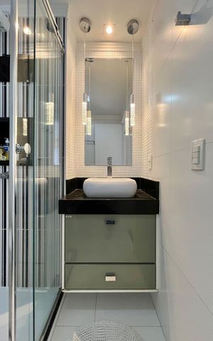 Apartamento à venda com 65m², 2 quartos e 2 vagas Apartamento à venda com 65m², 2 quartos e 2 vagasBanheiro