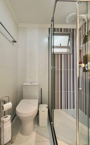 Apartamento à venda com 65m², 2 quartos e 2 vagas Apartamento à venda com 65m², 2 quartos e 2 vagasBanheiro