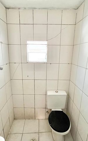 Casa para alugar com 33m², 1 quarto e sem vagaBanheiro