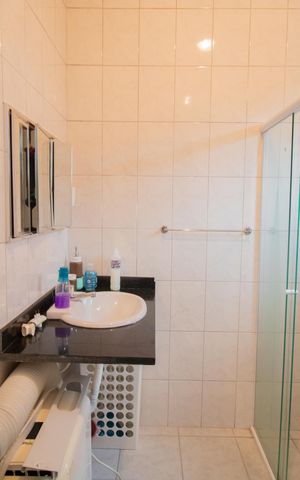 Casa à venda com 500m², 3 quartos e 3 vagas Casa à venda com 500m², 3 quartos e 3 vagasCASA 2