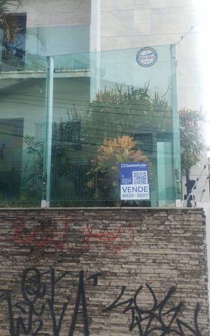 Apartamento à venda com 180m², 3 quartos e 2 vagas Apartamento à venda com 180m², 3 quartos e 2 vagasplaca instalada 14/03/2026 TIKP-218