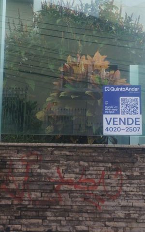 Apartamento à venda com 180m², 3 quartos e 2 vagas Apartamento à venda com 180m², 3 quartos e 2 vagasplaca instalada 14/03/2026 TIKP-218