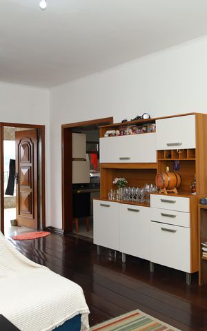 Casa à venda com 536m², 3 quartos e 7 vagasSala