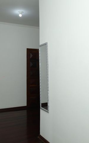 Casa à venda com 536m², 3 quartos e 7 vagasHall entre cômodos